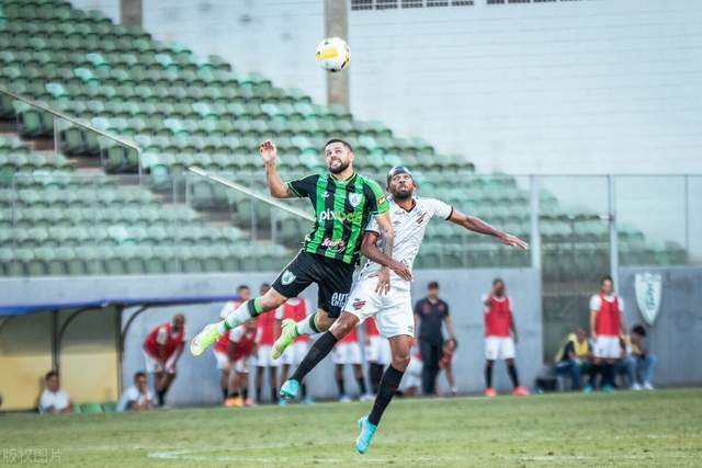 福建爆冷终结新疆12连胜 杨瀚森19+12青岛取胜